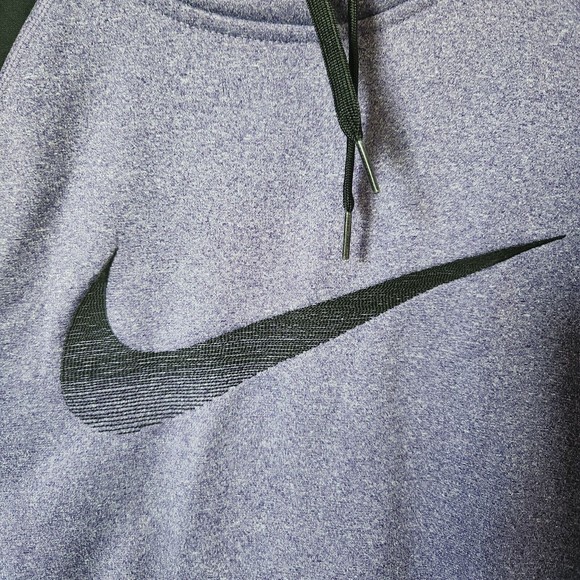 Nike‎ Therma Fit Purple Pull Over Hoodie Youth Size Large - Picture 3 of 6